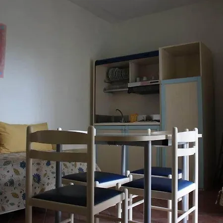 Apartment L'arco Del Saracino
